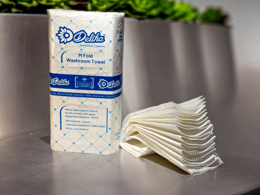 Delike M fold tissue